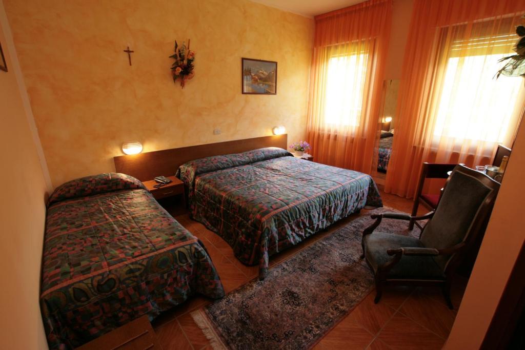 Hotel Sarre Quarto foto
